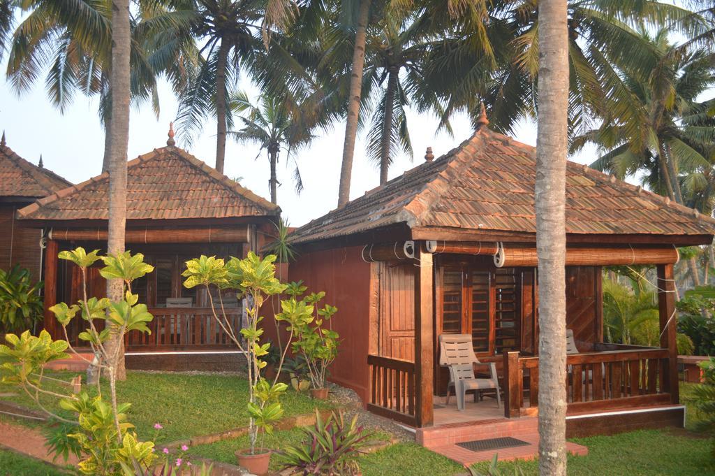 Blue Water Beach Resort Варкала Экстерьер фото
